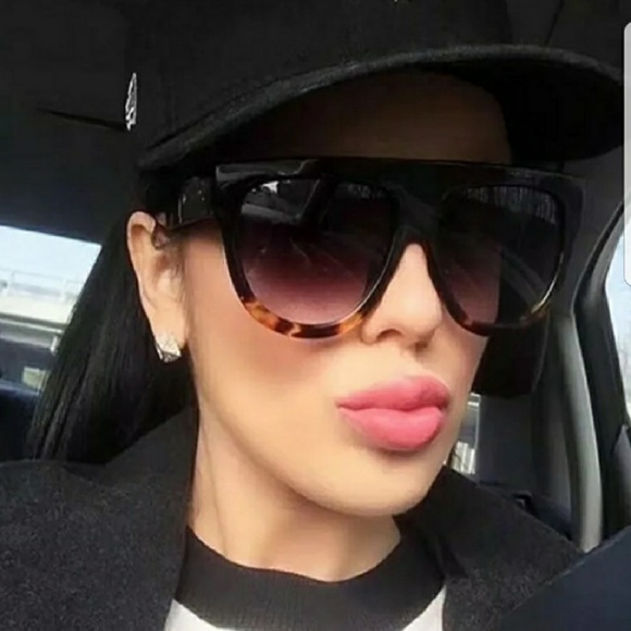 FASHION FULL FRAME WOMEN'S SUNGLASSES - Picture 2 of 3